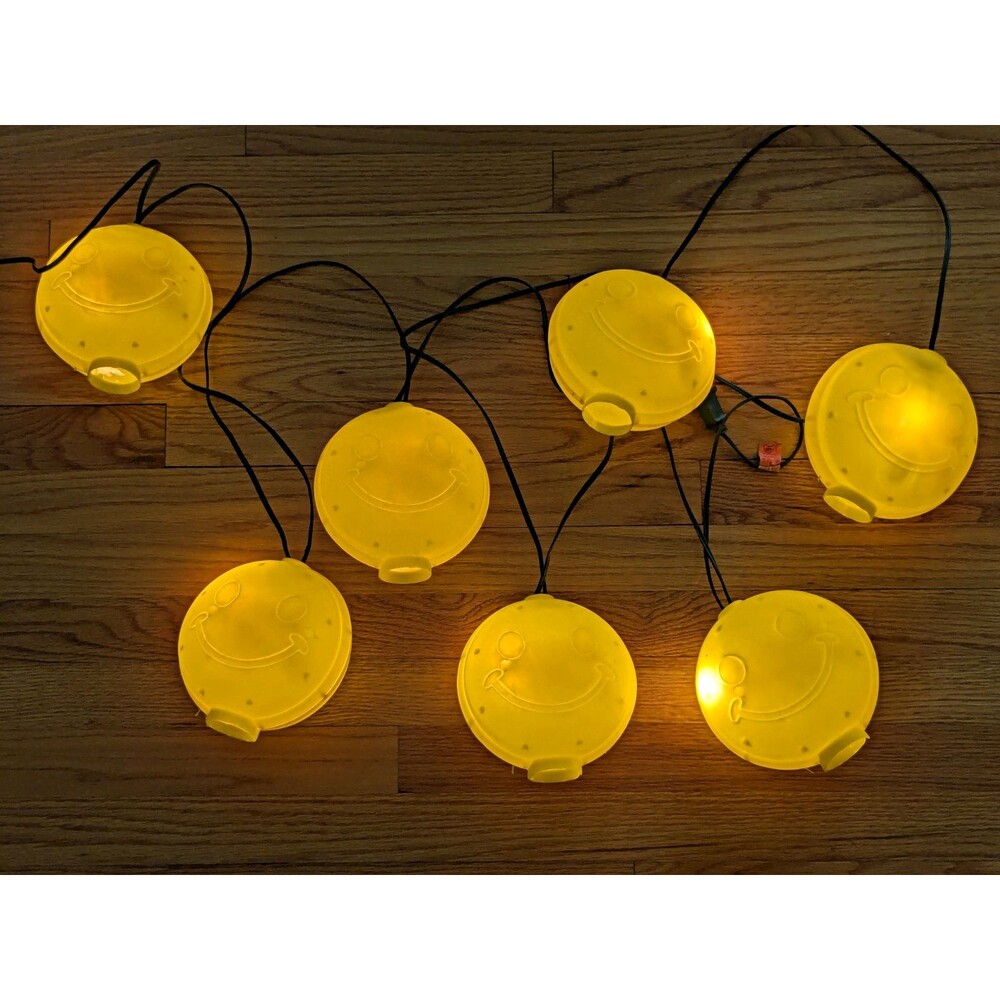 Vintage Unbranded Yellow Smiley Face String Lights